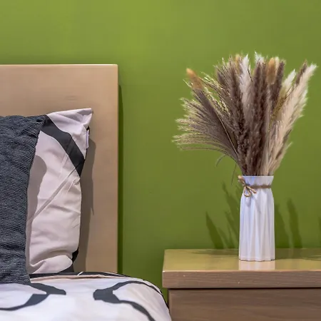 Modern And Spacious Seaview Apartment St. Paul's Bay