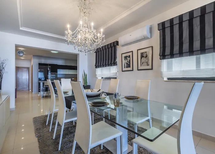 Appartement Modern And Spacious Seaview