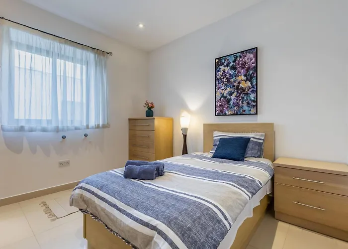 Modern And Spacious Seaview San Pawl il-Baħar