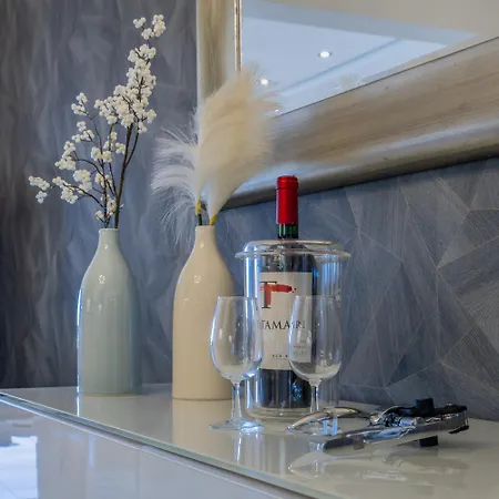 Modern And Spacious Seaview * סיינט פול ביי